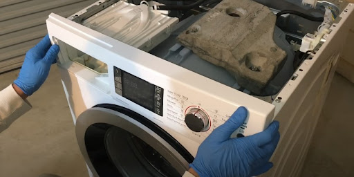 Ремонт стиральных машин Whirlpool в Урае – сервис от Мастер24, цены от 2084 руб
